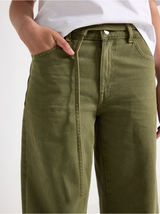 Gallabuxur, WIDE Peggy