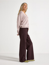 Gallabuxur, WIDE Peggy