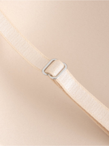 Brjóstahaldari, Akleja