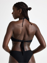 Bikini toppur