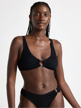 Bikini toppur