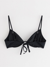Bikini toppur