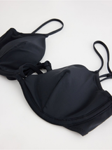 Bikini toppur