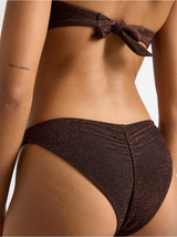 Bikini buxur, brazilian