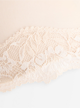 Brjóstahaldari, Akleja