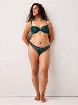 Brjóstahaldari , Ella-m