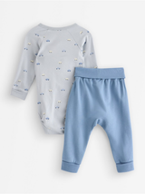 Sett, samfella og buxur