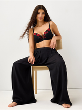 Brjóstahaldari , Malva