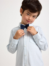 Sett, skyrta og buxur