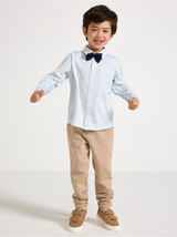 Sett, skyrta og buxur