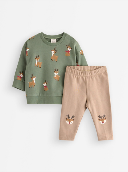 Sett, peysa og leggins