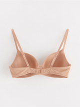 Brjóstahaldari, Flora