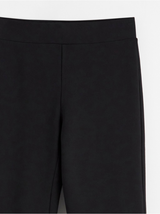 Buxur, cropped
