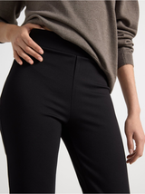Buxur, cropped