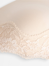 Flora, brjóstahaldari