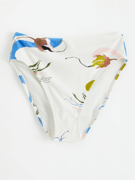 Bikinibuxur, High waist